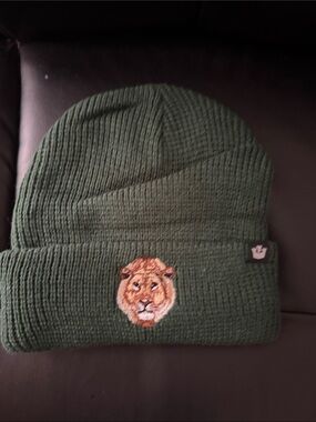 Green Lion Patch Knit Beanie Hat